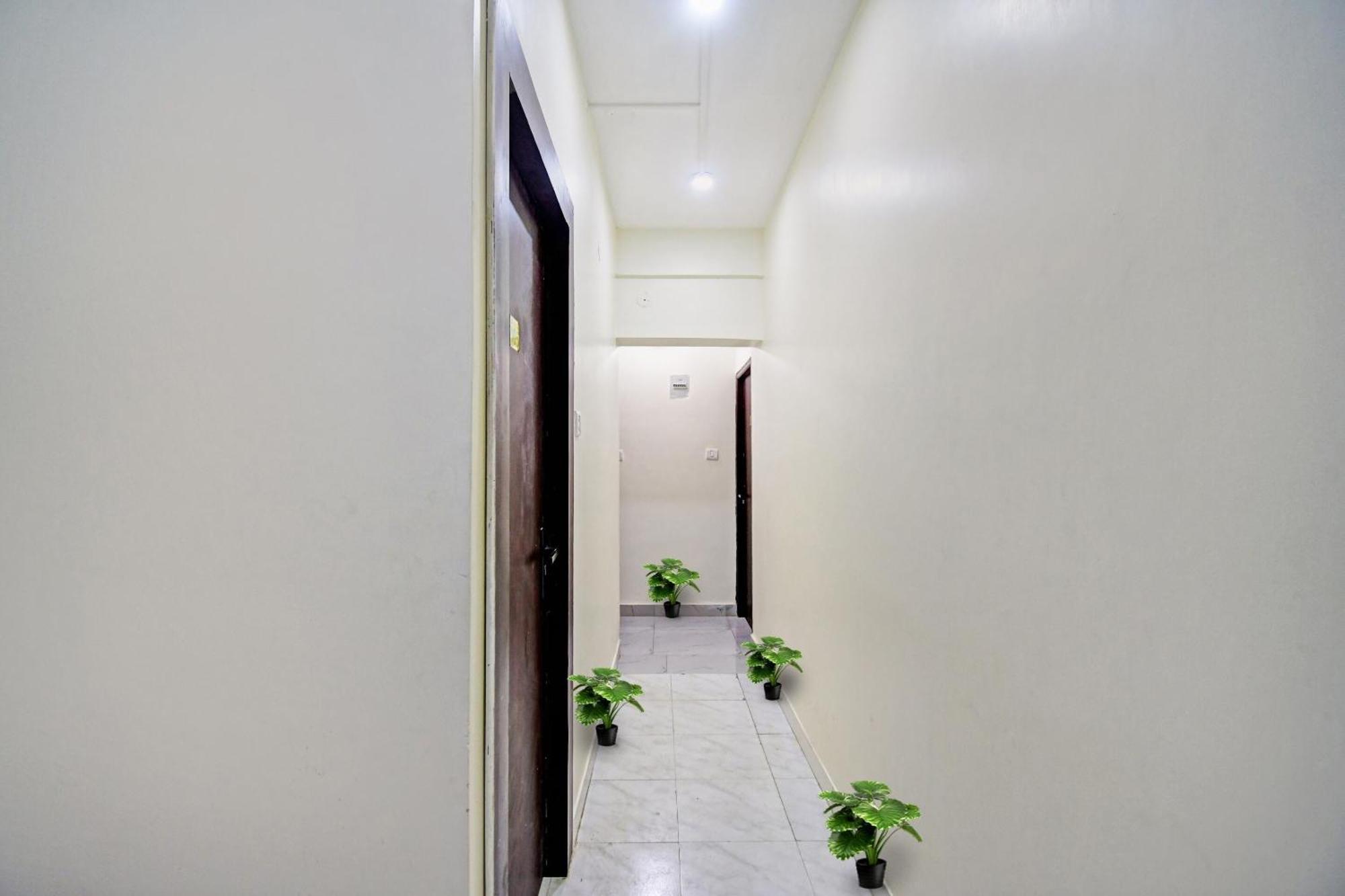 Super Collection O Green Leaf Near Acropolis Mall Jadabpur Экстерьер фото